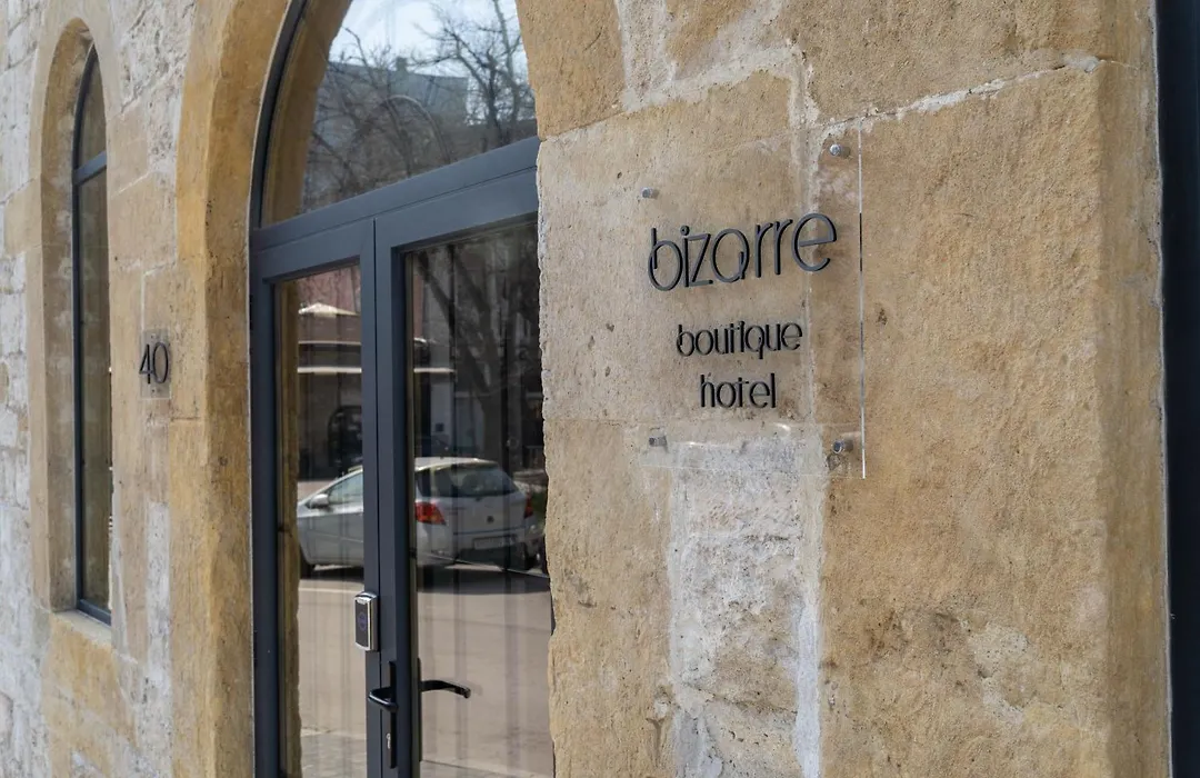 Bizarre Boutique Hotel-1